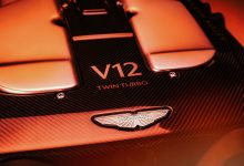 Photo of В Aston Martin намекнули на возвращение Vanquish с модернизированным битурбомотором V12